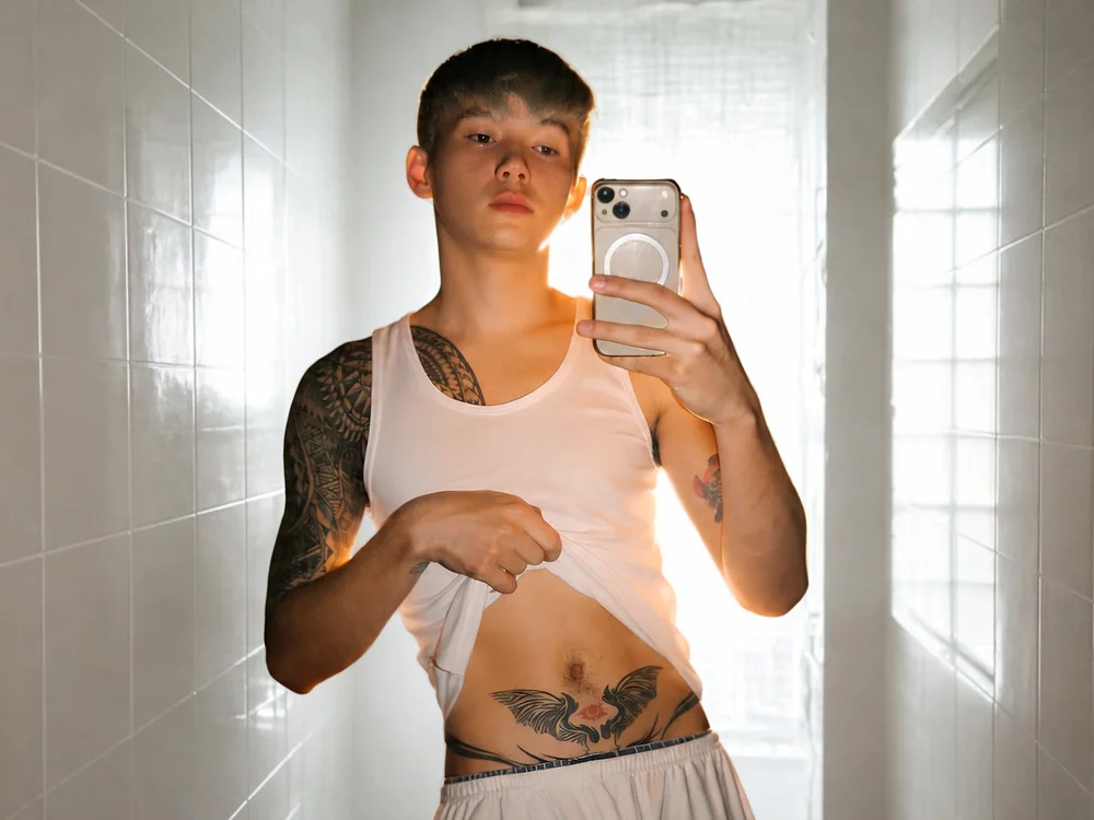 Prince-Yves Offline XXX Chat