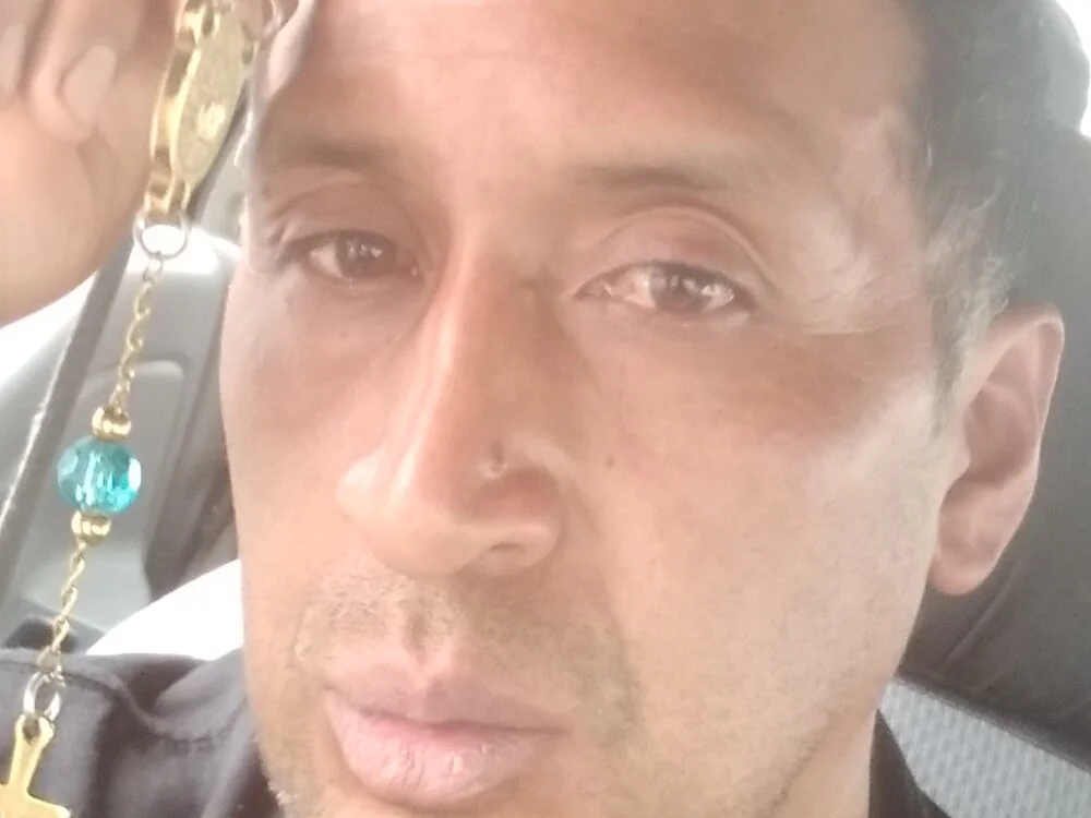 pablos31's Offline Chat Room