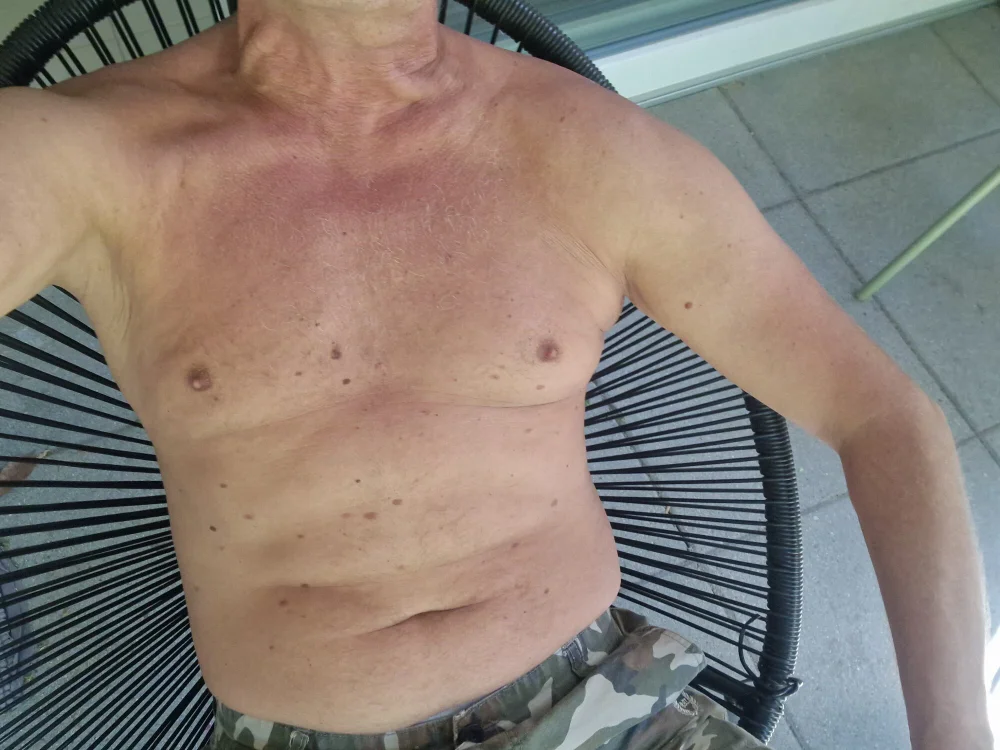 77Greg77's Offline XXX Chat