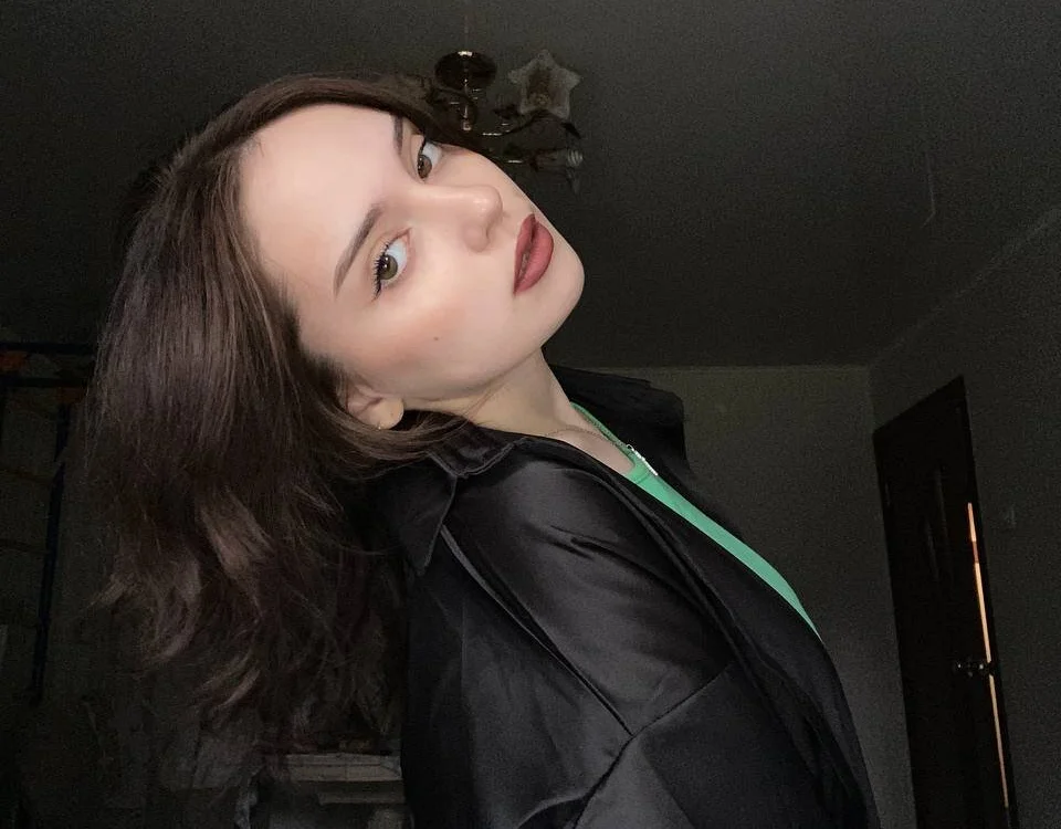 MadisonGill's Offline Chat Room