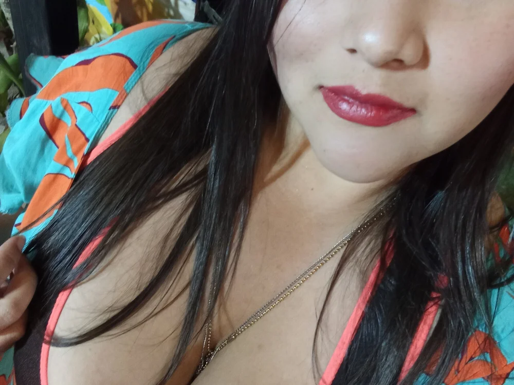 modelchessy's Offline Chat Room