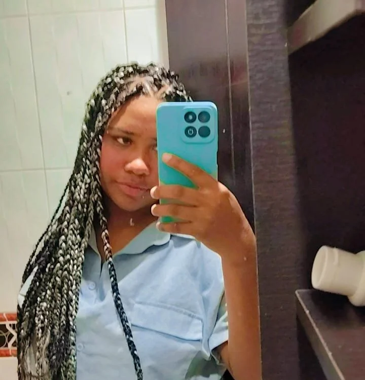 Bella_Fire Offline XXX-Chat