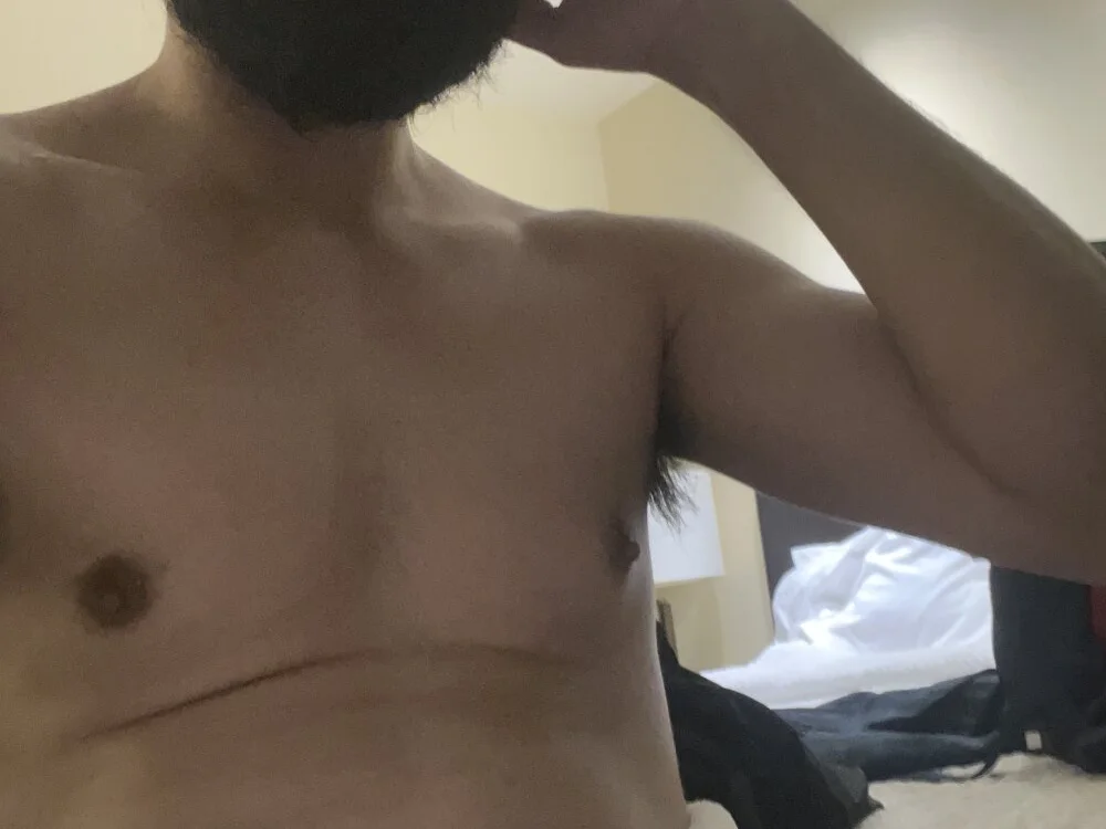 دردشة DRHUNGRX الجنسية دون اتصال