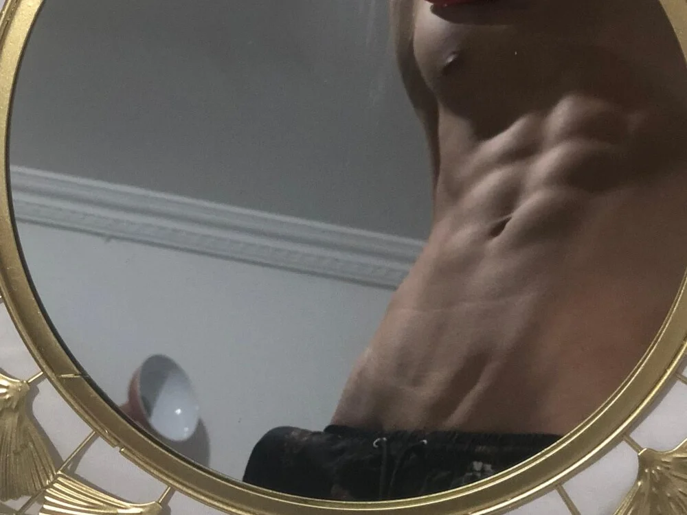 Max_cortes1's Offline XXX Chat