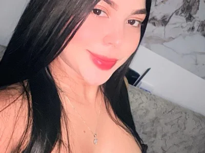 Vicky_Shy28