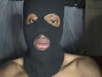 Hlakanyane's webcam live show