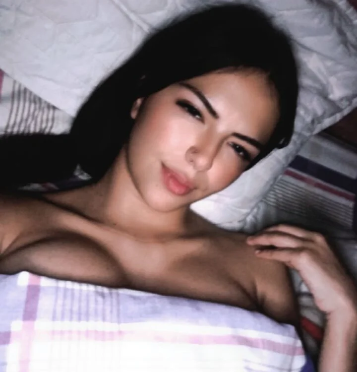 atheneaaura Offline Chatrum
