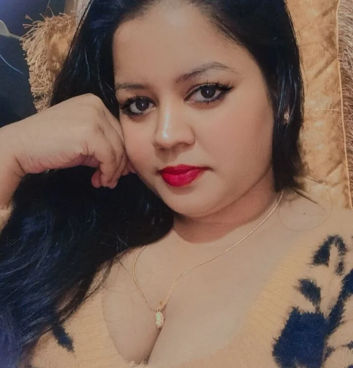 hot-_girls 離線 XXX 聊天