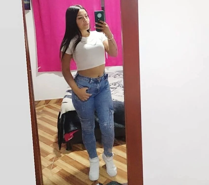 chanel_lyn offline chatrum