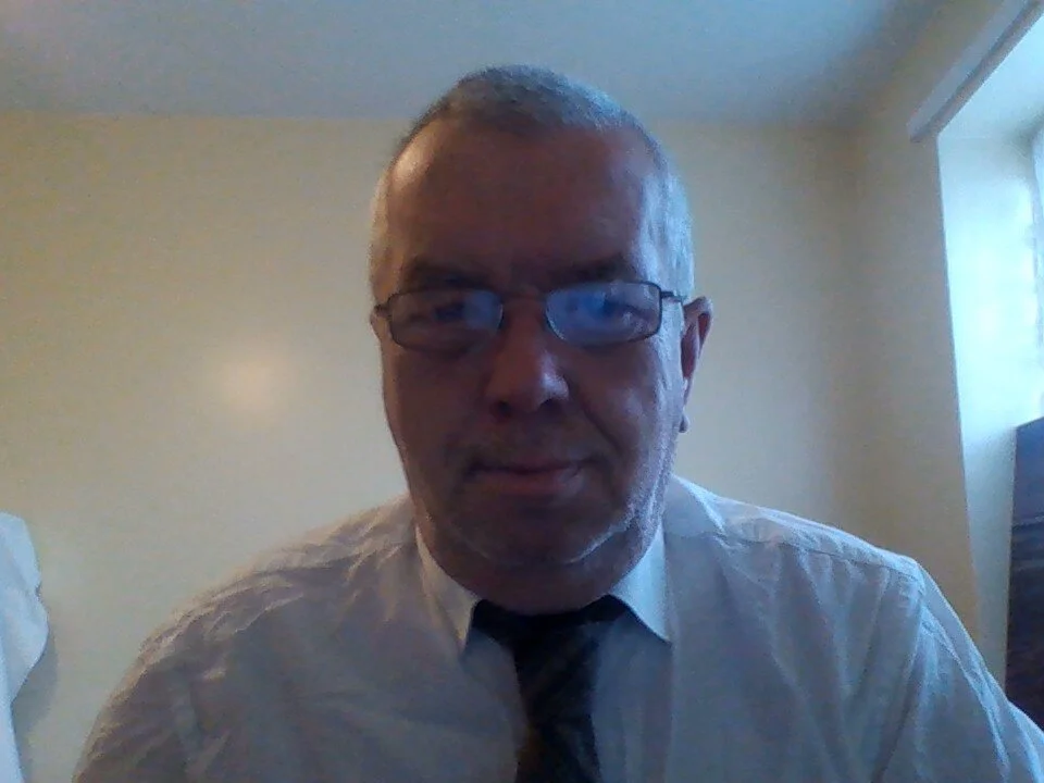 john_little_one1 Chat XXX Ngoại tuyến