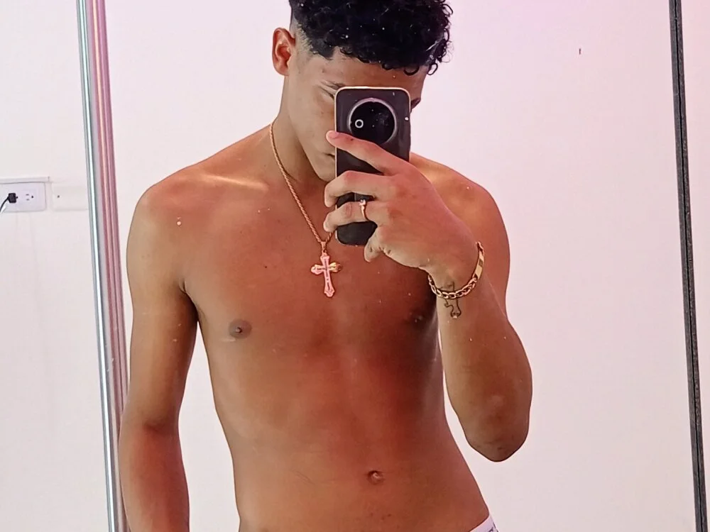 PRETTY_FEM: συνομιλία ΧΧΧ εκτός σύνδεσης