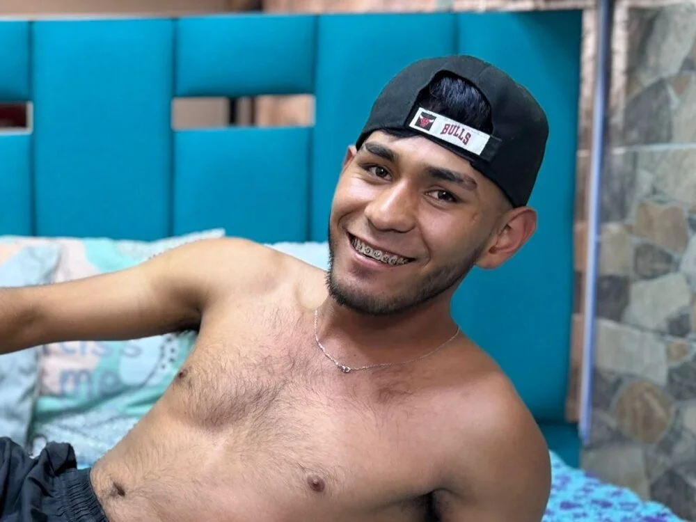 warmNoah Offline XXX-chat