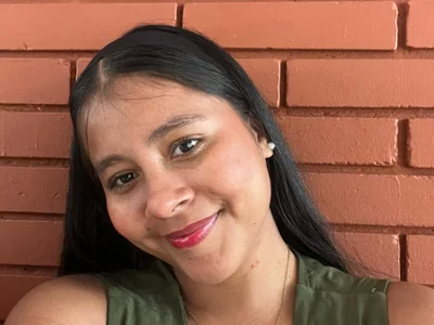 Naia_Flix - Girl 