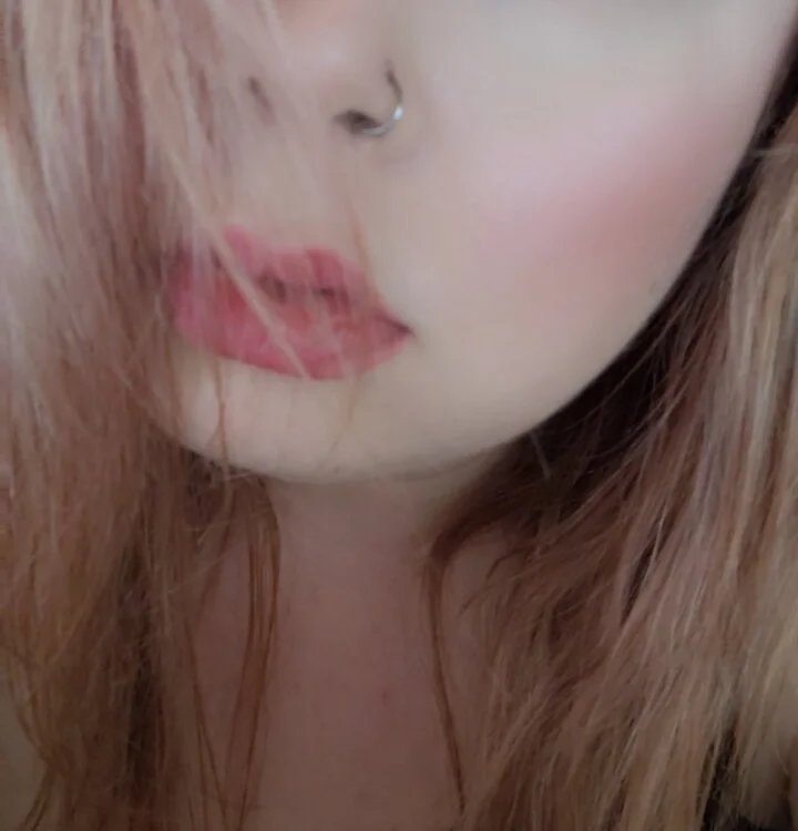 Curvy_Princess_LissaX Ruang Obrolan Offline
