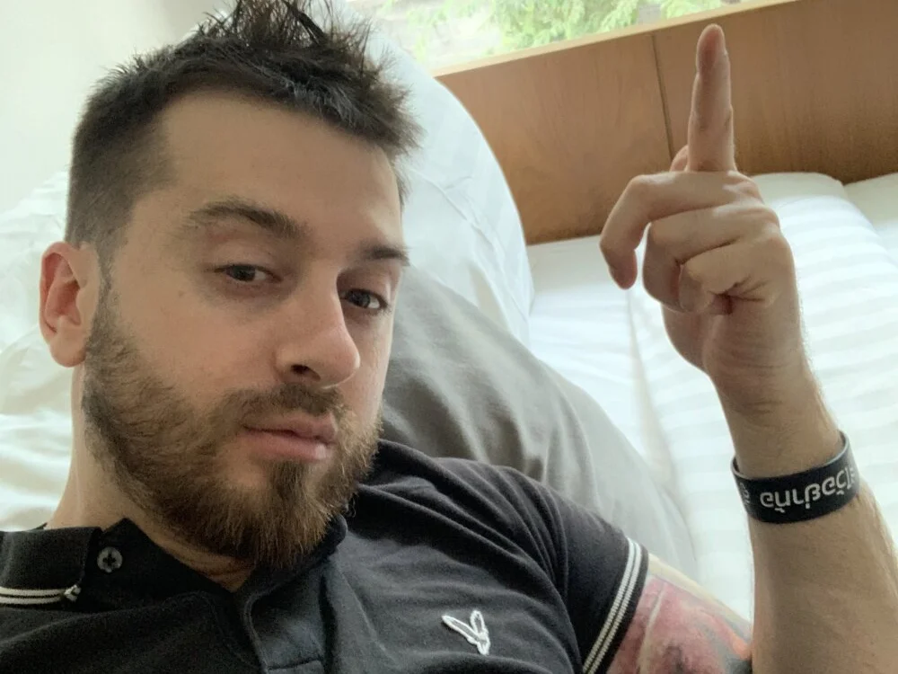 Offline XXX chat JayXCee_Official