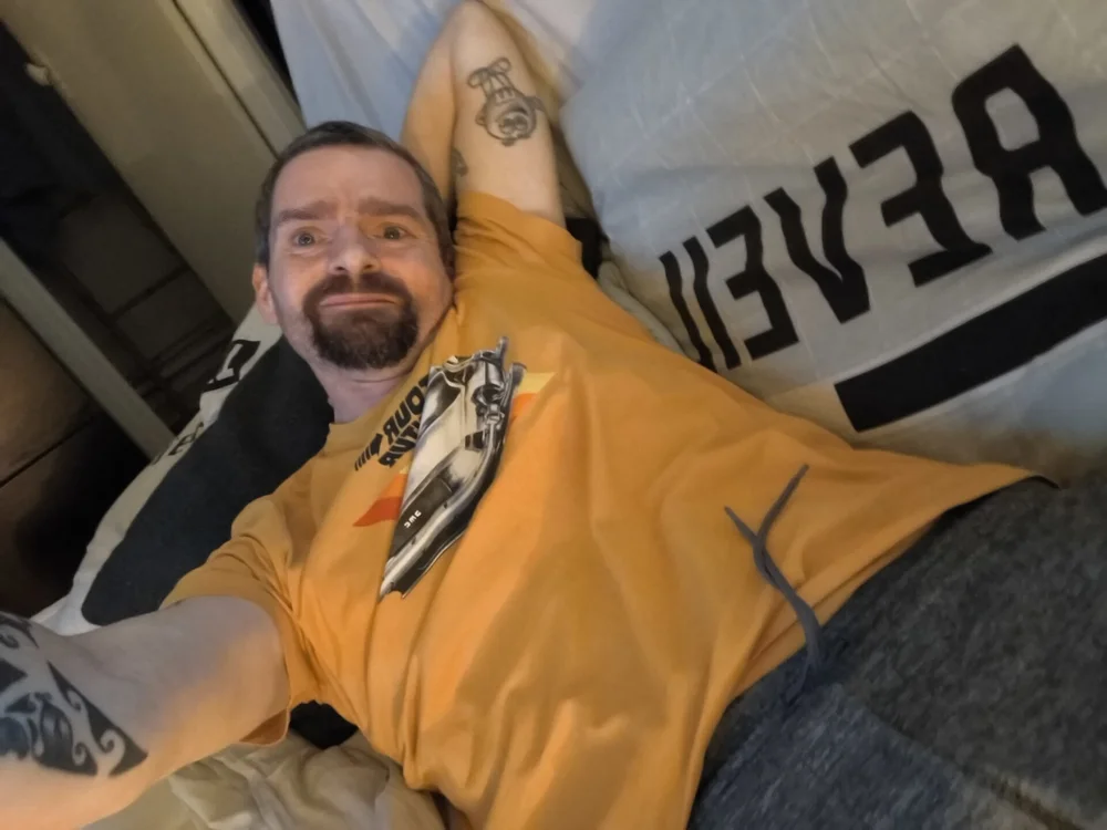 دردشة NIcomiam38 الجنسية دون اتصال