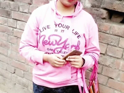 Naughty-Chaaya Live Cam on StripChat