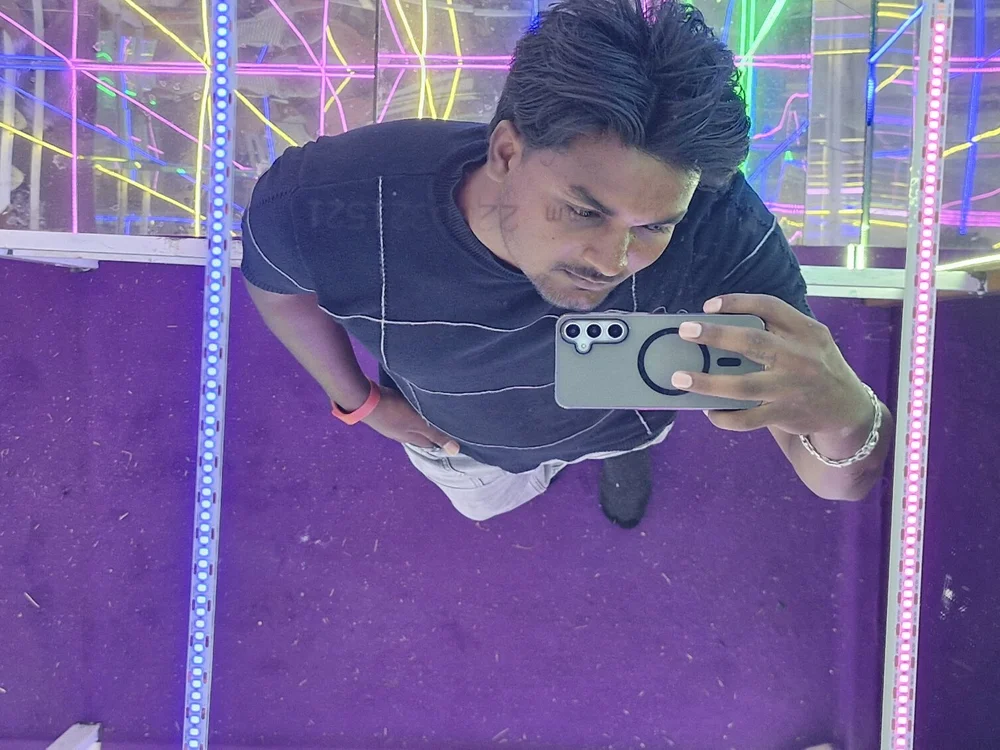 Gujju_here 오프라인 XXX 채팅