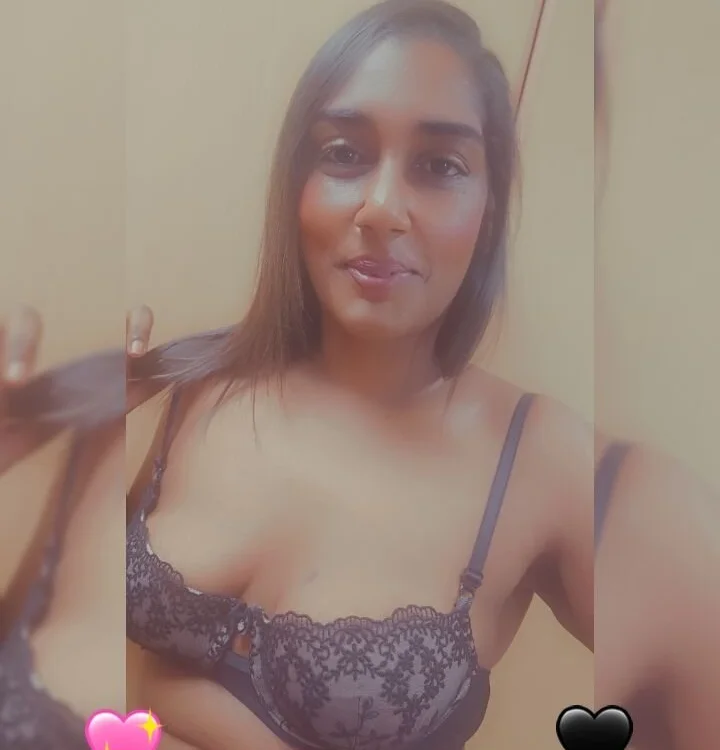 OhIndianCandy's Offline XXX Chat
