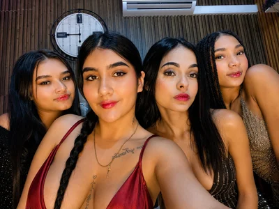 Squirt4girls4 - Couple 