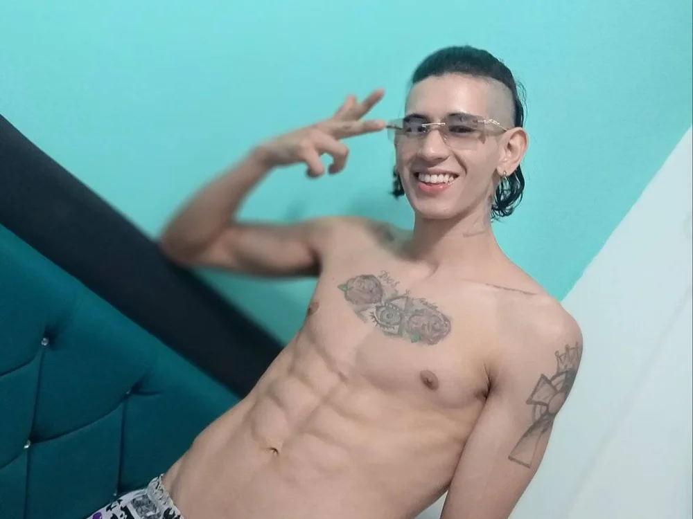 jacobxreal's Offline Chat Room