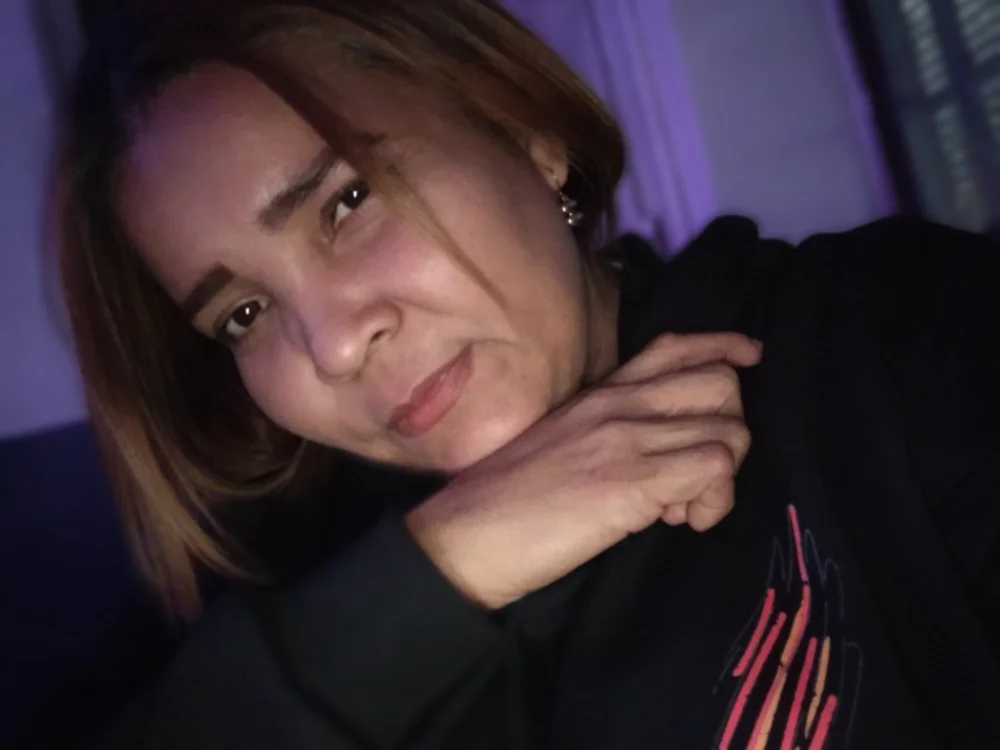 alinA_l Obrolan XXX Offline