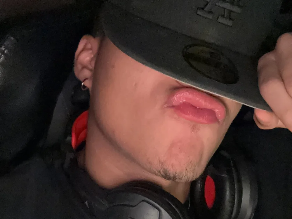 jacksmit_'s Offline Chat Room
