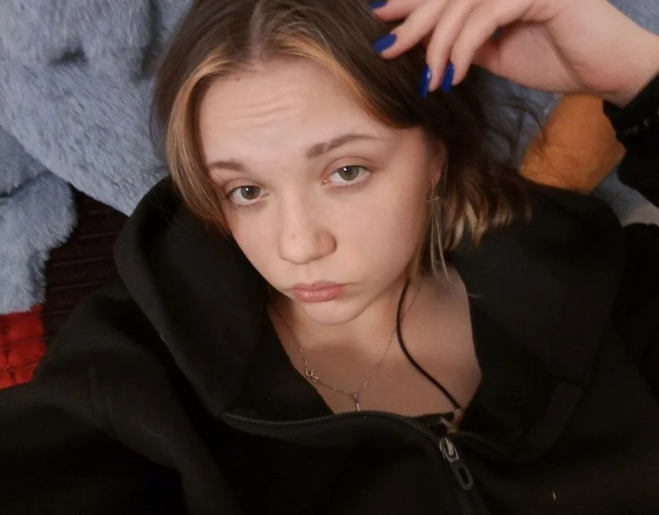 SonyaTacey: офлайн-секс-чат