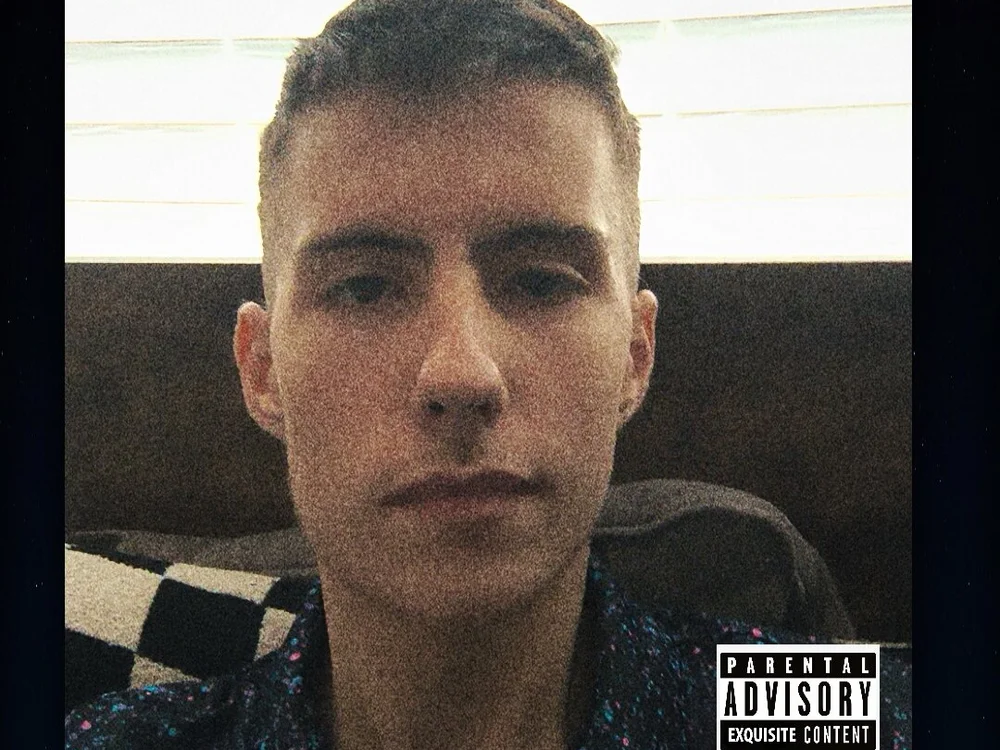 donnyfggbv's Offline XXX Chat