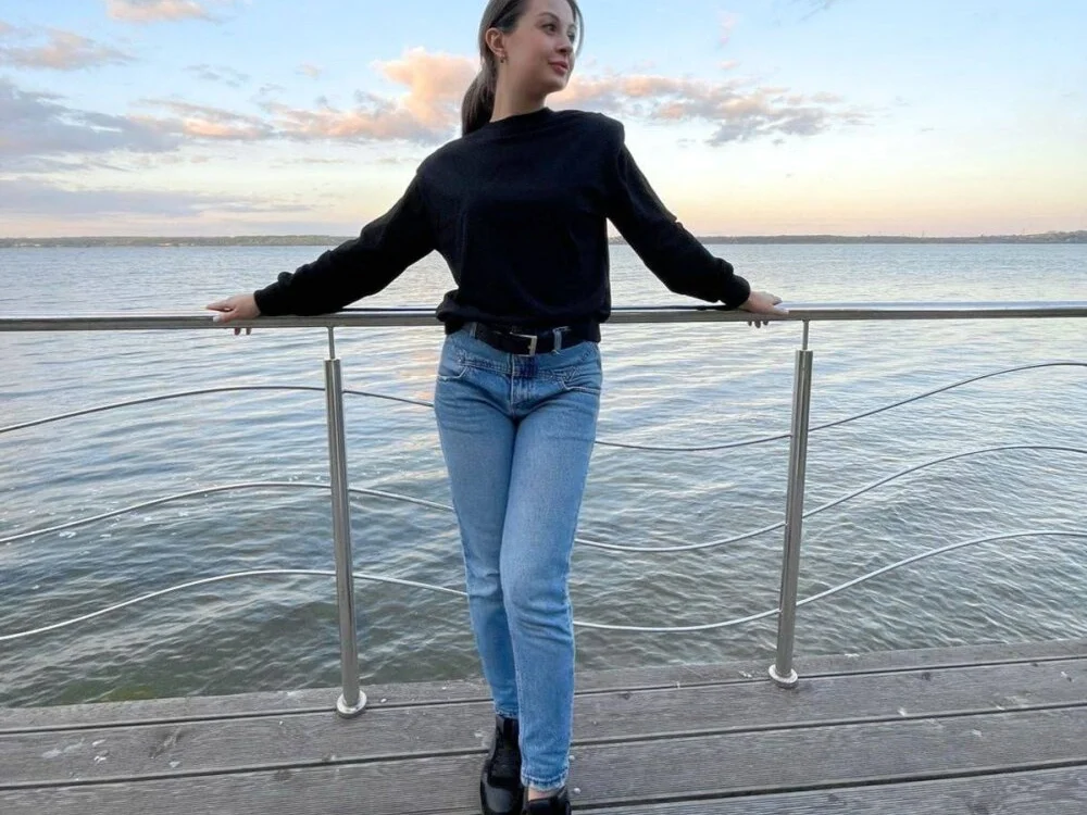 Tayagirl offline XXX-chatje