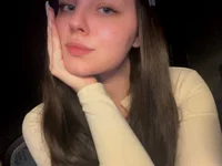 Chatroom XXX en direct de EmilyCroft