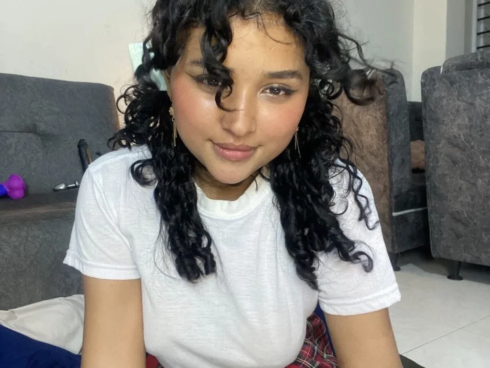 Maryalexxx cover photo