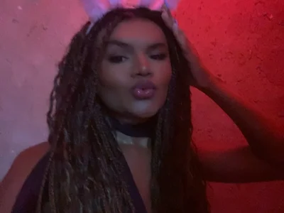 Morenabronzeadatrans profile