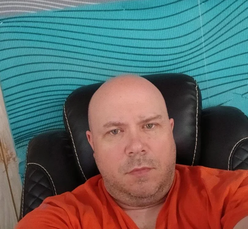 rubbingtothetips cam model