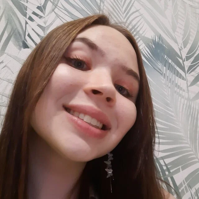 SuzieMagnet's Offline Chat Room