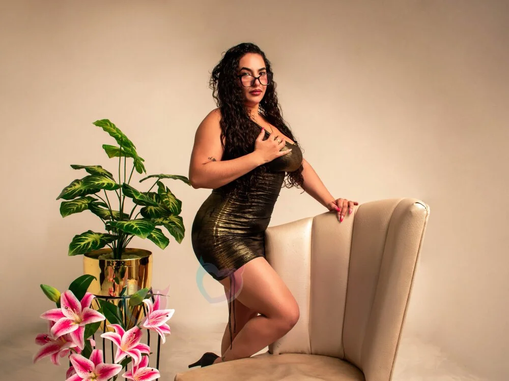 RoxyLicious_ Offline XXX-chat