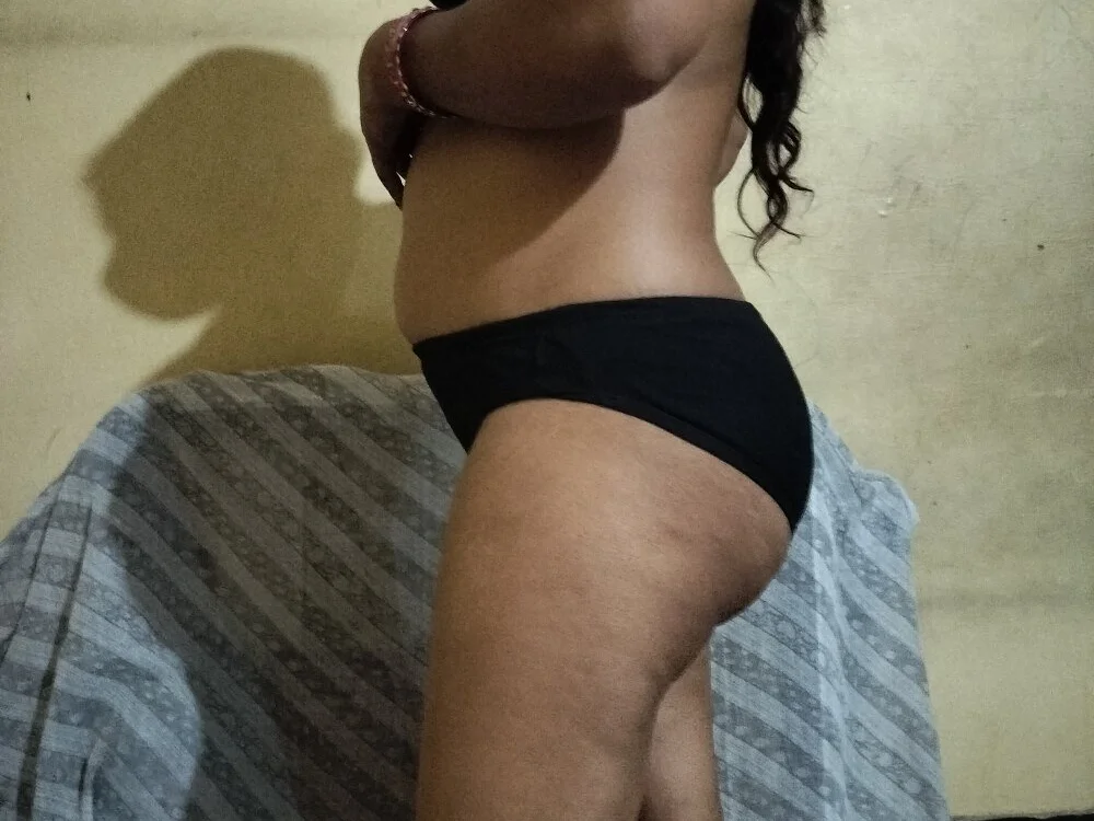 Maidangirl's Offline XXX Chat