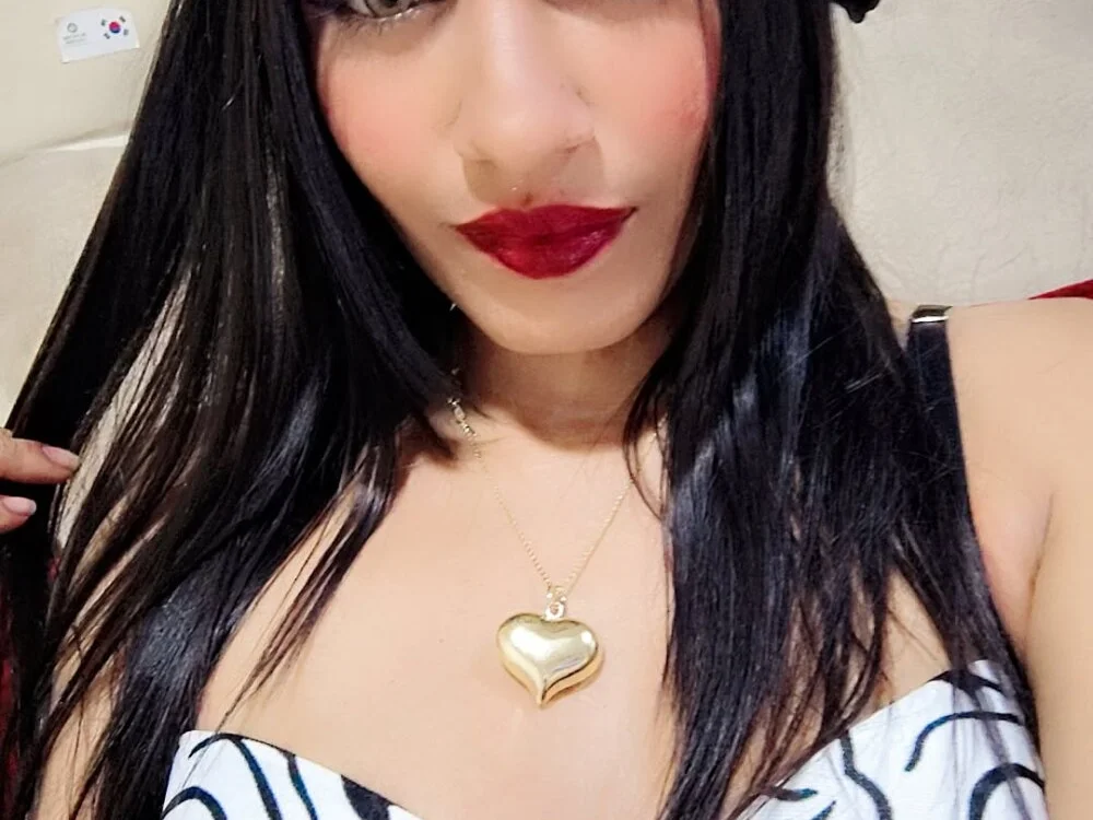 hotadara's Offline XXX Chat