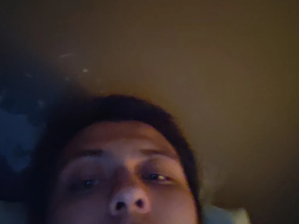Justintasha24's Offline Chat Room