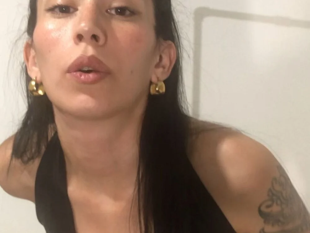 แชท XXX ออฟไลน์ของ sexxliss