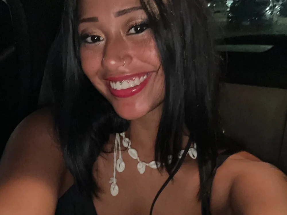 karolcolombia21 offline chatrum
