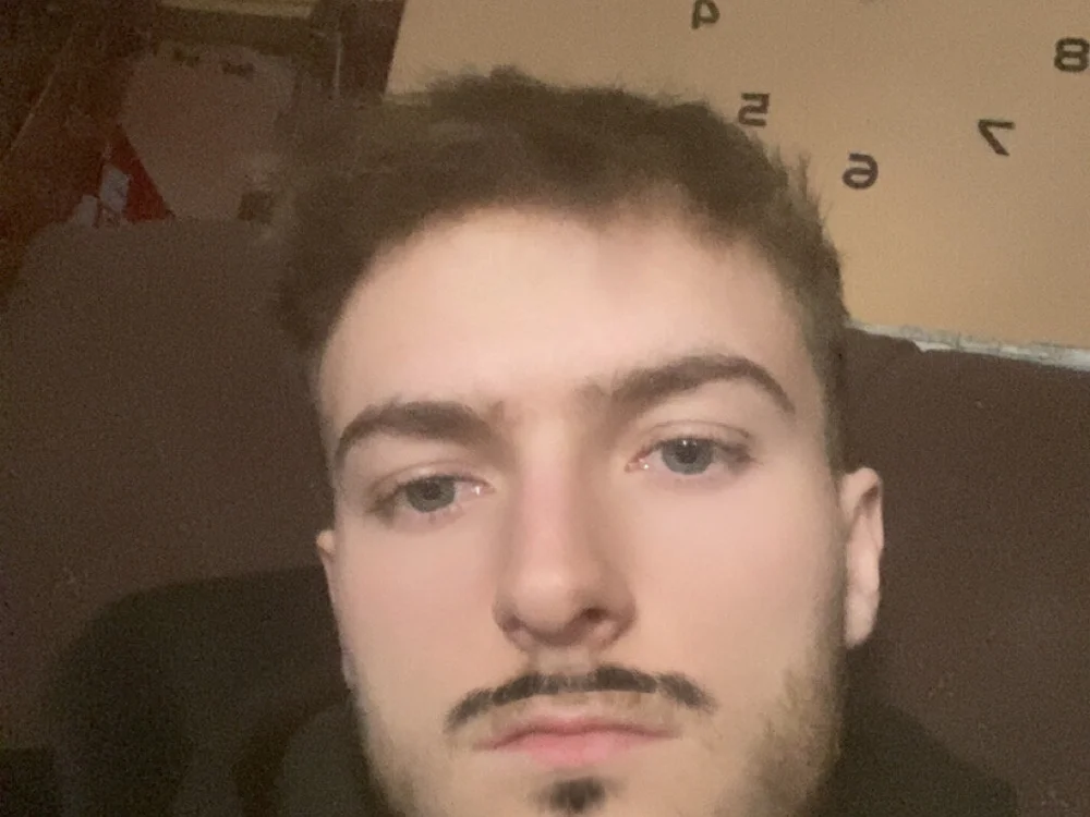 kaspi09's Offline XXX Chat