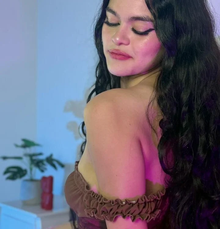 cutemma_ offline XXX-chat