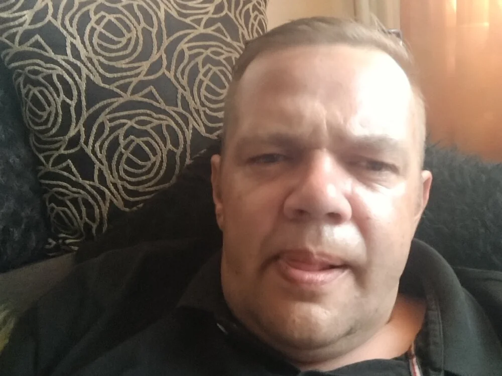 bigdicksperm83: офлайн-секс-чат