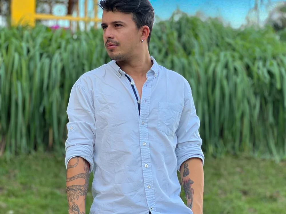 Aresporn1's most recent online preview