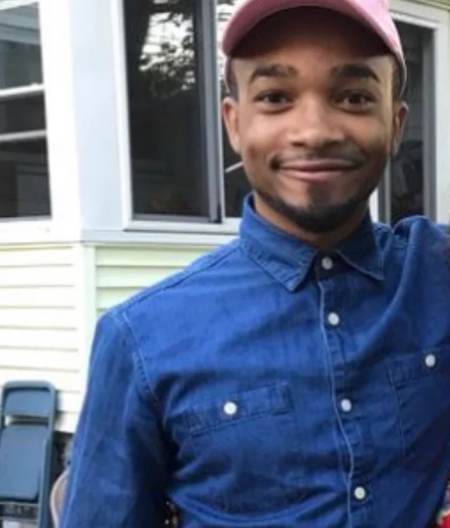 Outofhisleague_'s Offline XXX Chat