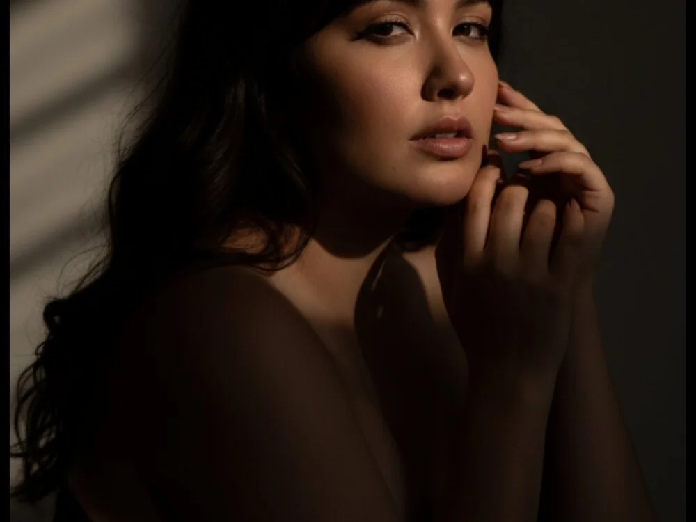 Offline XXX chat modela Lia_lovee