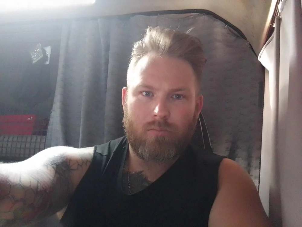 BigRussianBear offline chatrum
