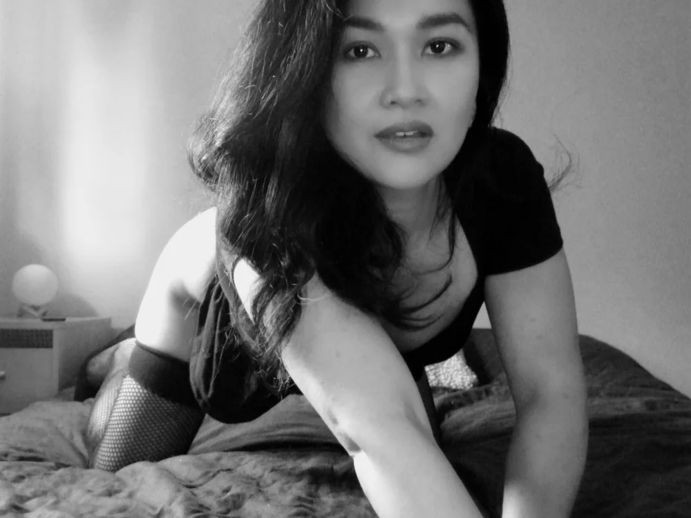 _ELLEx Obrolan XXX Offline