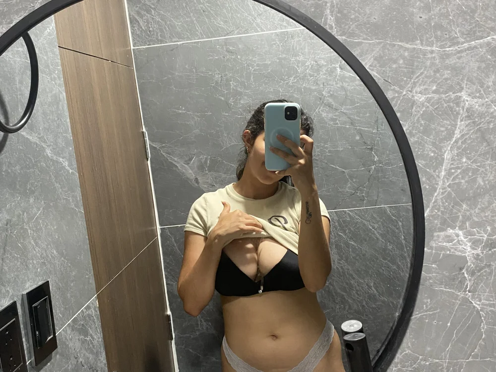 majosmith01n Offline XXX chat